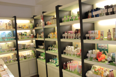 化妆品代理商政策与销售支持体系