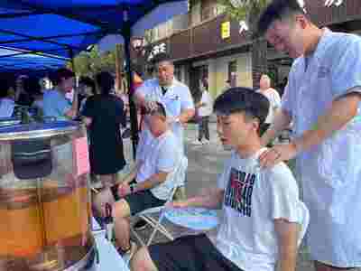 咸阳老街 当古韵街巷涌动中医药文化潮，滋养现代营养健康新风尚